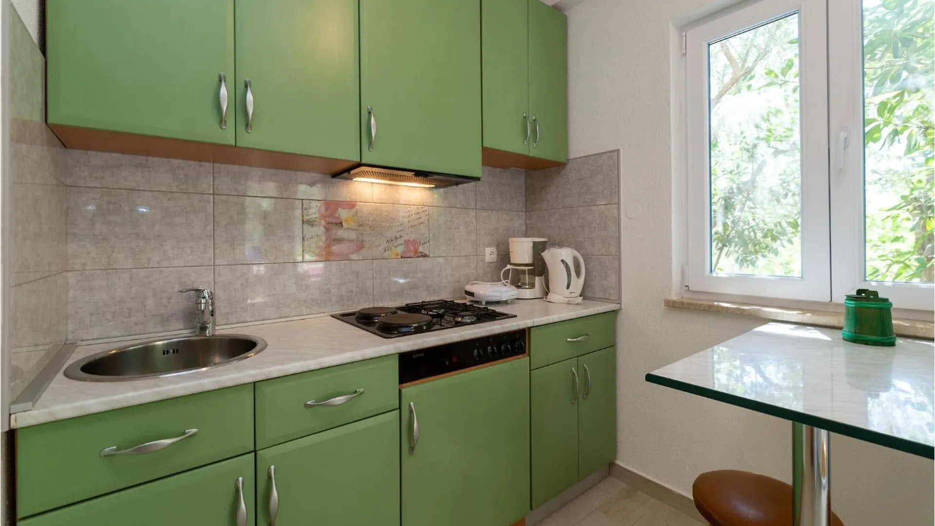 Awesome Home In Starigrad With House Sea View クロアチア