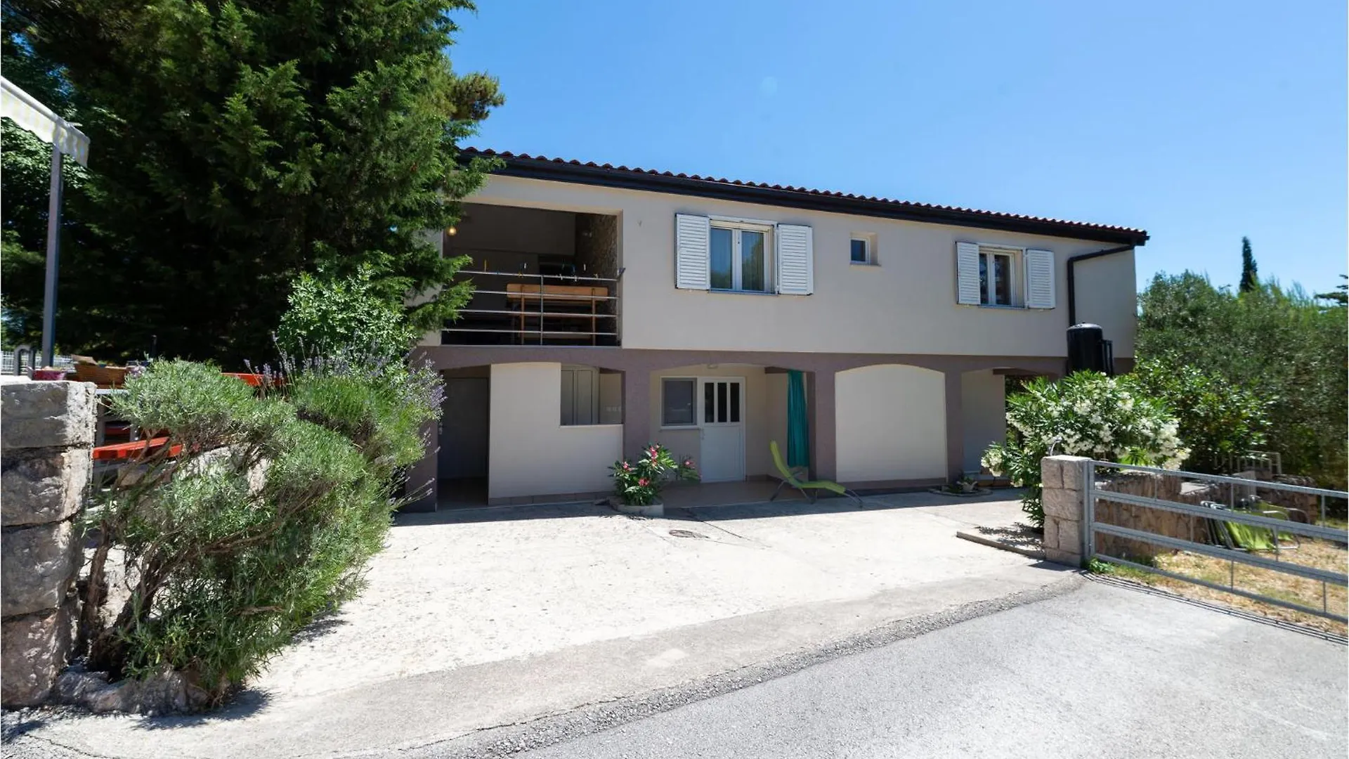 Awesome Home In Starigrad With House Sea View